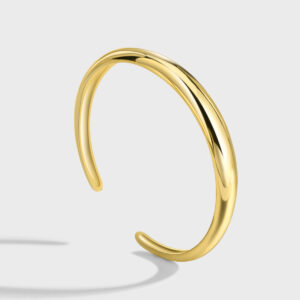 Gold smooth open bracelet