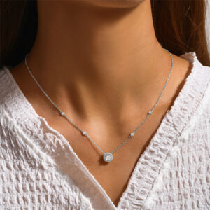 Classic inlaid zircon dotted necklace