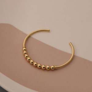Gold bead bracelet