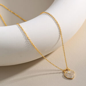 Diamond love choker