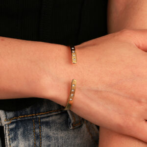 Bazel CZ Elegant Bangle