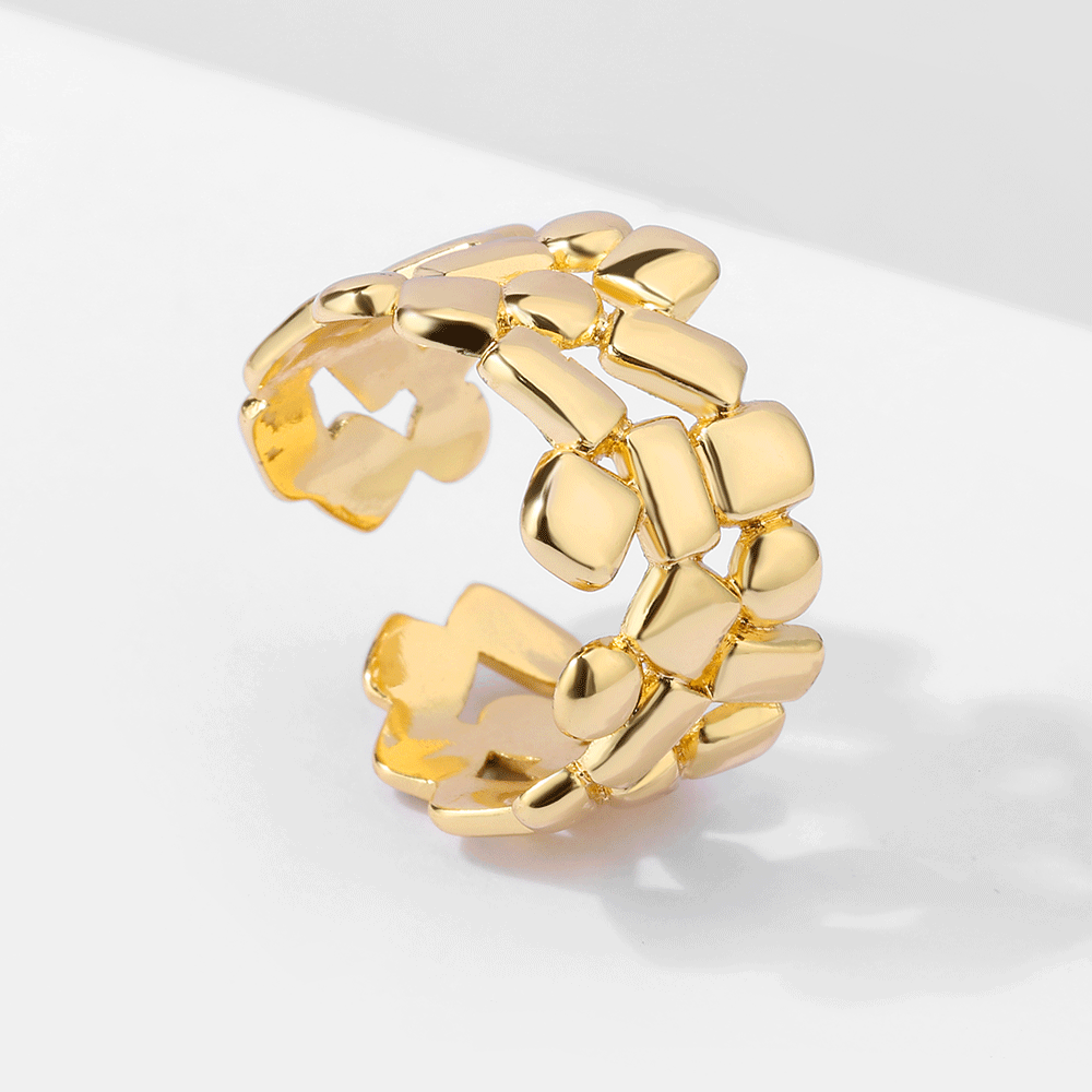 Attached Ring
